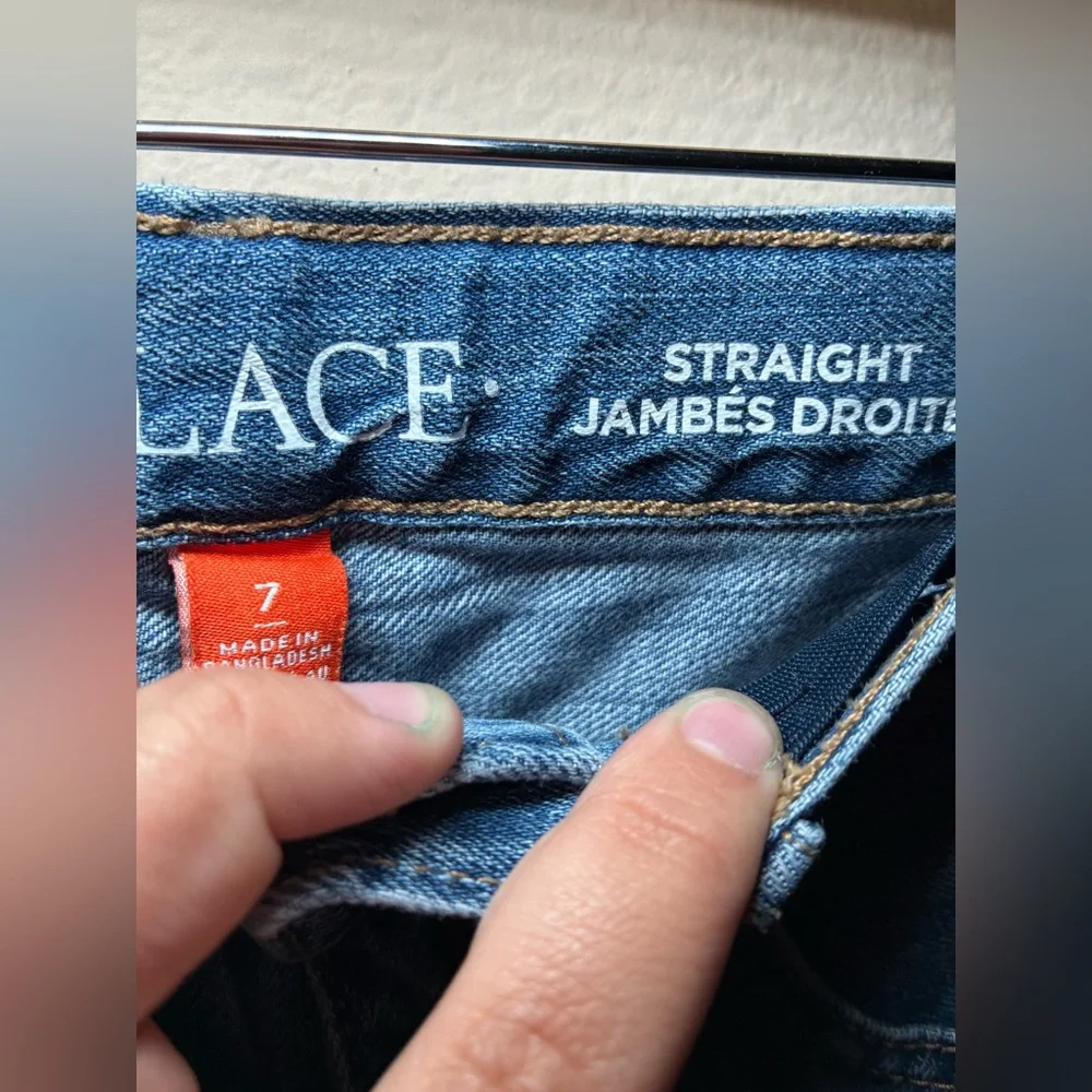 The Children’s Place Boys 7 Straight Blue Jeans